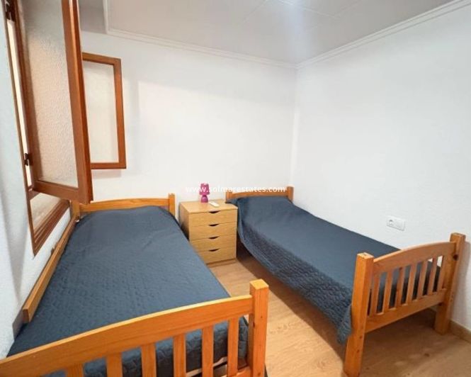 Image No.31-2 Bed Apartment for sale