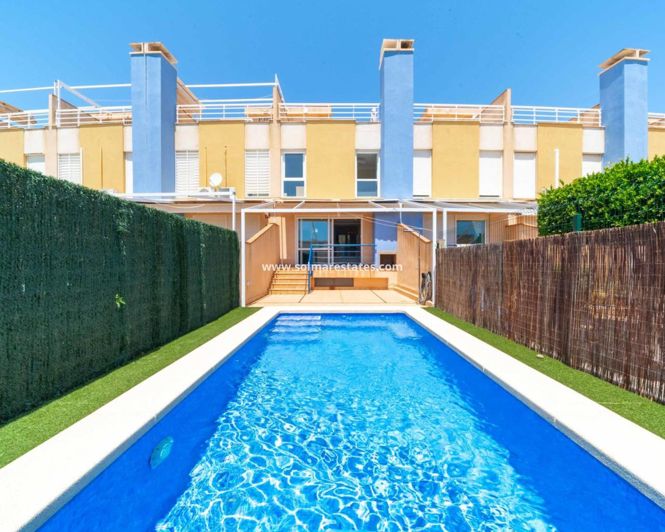 Image No.2-3 Bed Townhouse for sale