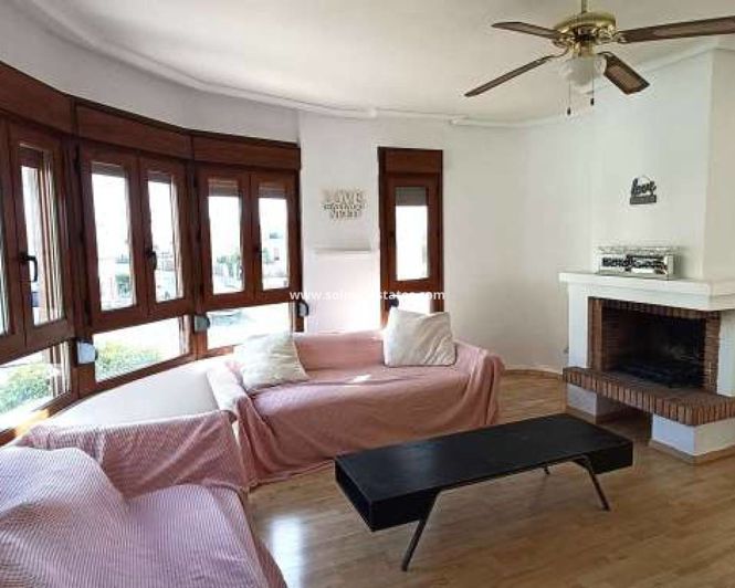 Image No.2-3 Bed Villa for sale