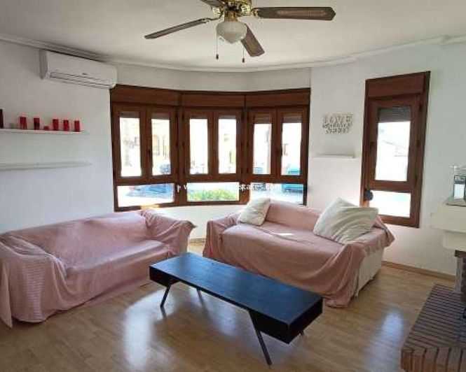 Image No.5-3 Bed Villa for sale