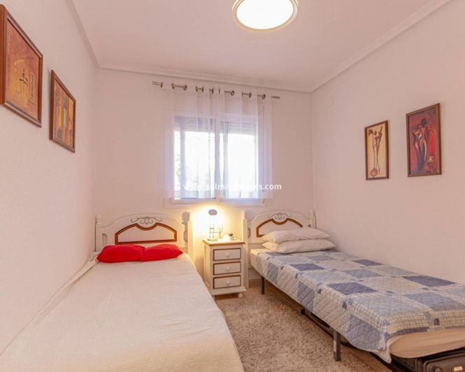 Image No.45-2 Bed Apartment for sale