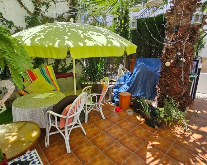 Image No.21-2 Bed Townhouse for sale