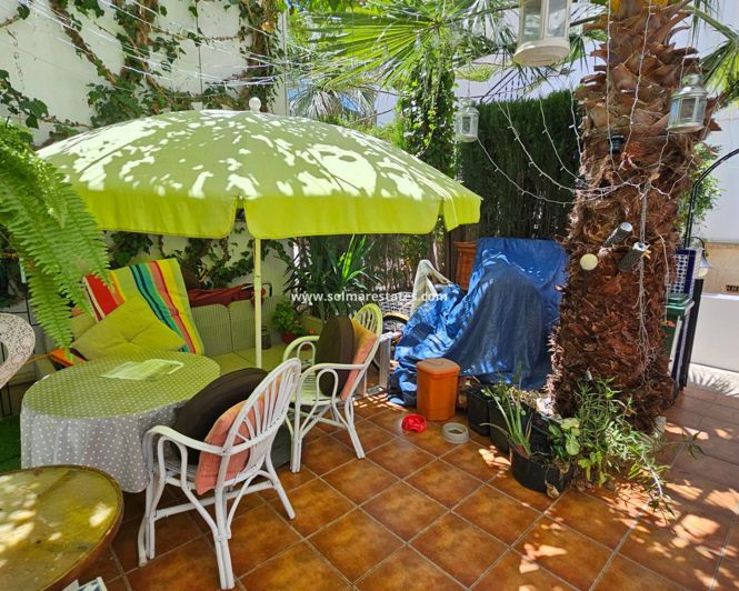 Image No.9-2 Bed Townhouse for sale