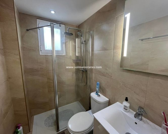 Image No.8-2 Bed Apartment for sale