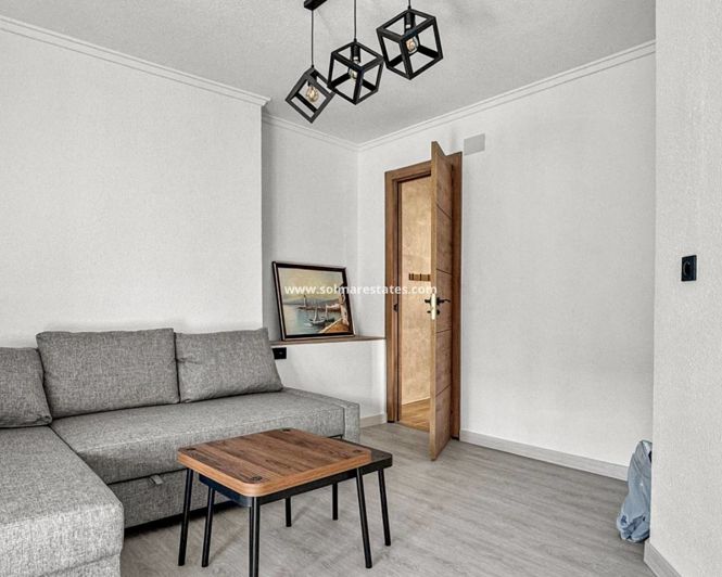 Image No.17-2 Bed Apartment for sale