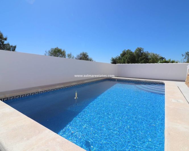 Image No.2-Villa de 3 chambres à vendre à San Miguel de Salinas