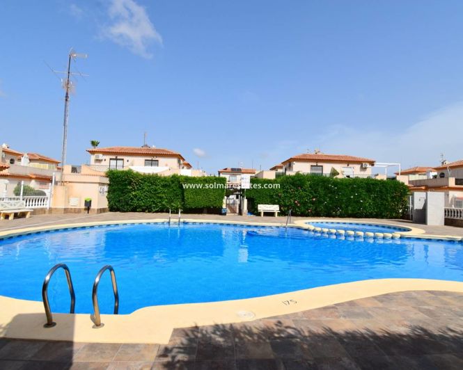 Image No.2-Quad de 2 chambres à vendre à Playa Flamenca