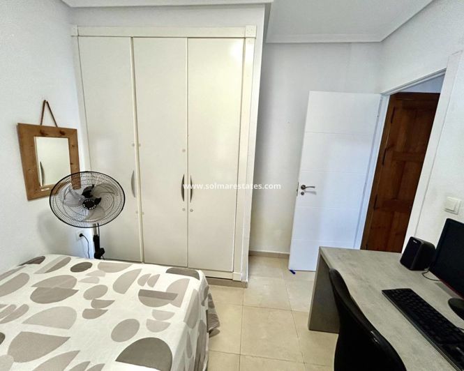 Image No.23-2 Bed Apartment for sale