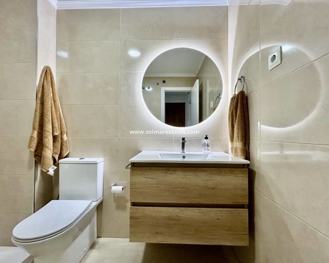 Image No.25-2 Bed Apartment for sale