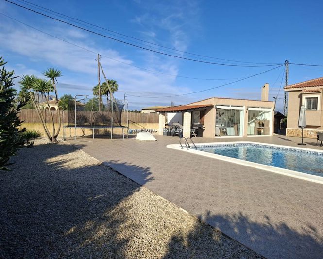 Image No.48-5 Bed Villa for sale