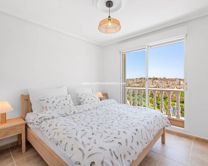 Image No.18-3 Bed House for sale