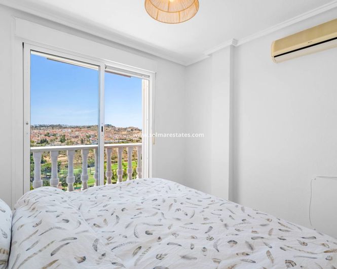 Image No.19-3 Bed House for sale