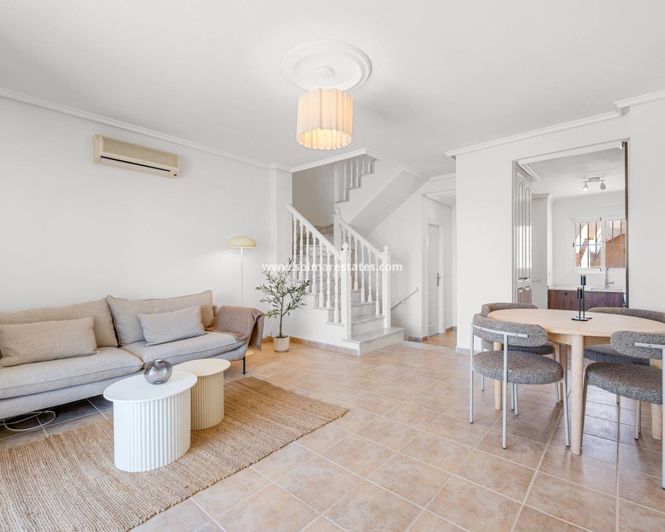 Image No.4-3 Bed House for sale