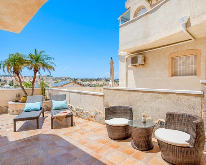 Image No.43-3 Bed House for sale