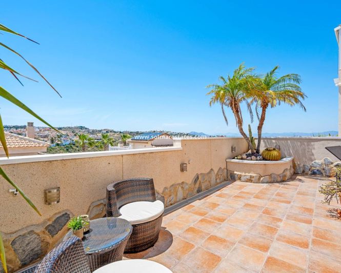Image No.46-3 Bed House for sale