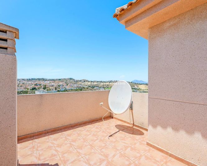 Image No.48-3 Bed House for sale