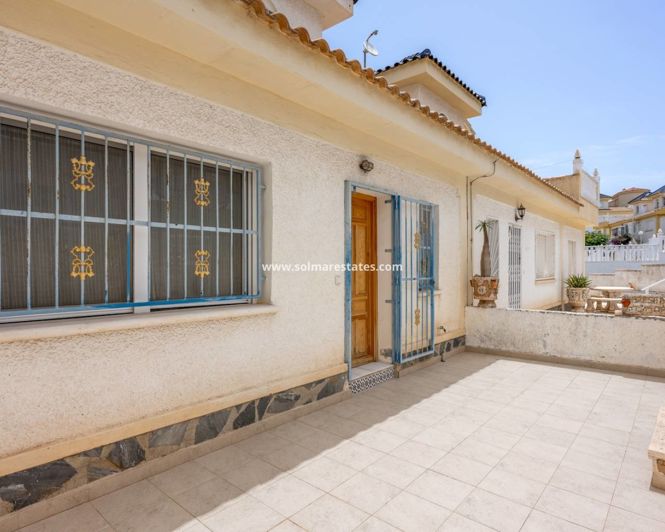 Image No.17-3 Bed Quad for sale