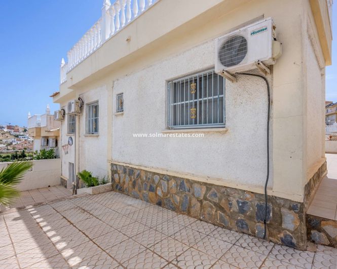 Image No.20-3 Bed Quad for sale