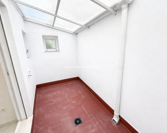 Image No.11-2 Bed Apartment for sale