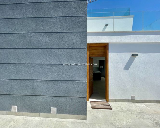 Image No.11-3 Bed Villa for sale