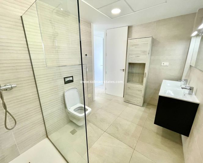 Image No.23-3 Bed Villa for sale