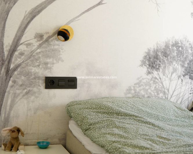 Image No.33-3 Bed Apartment for sale