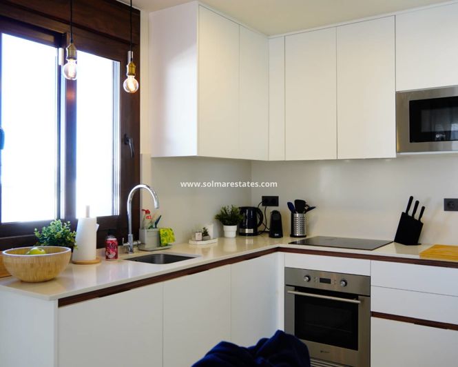 Image No.7-3 Bed Apartment for sale