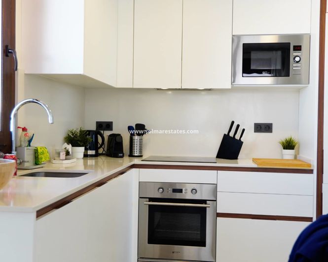 Image No.8-3 Bed Apartment for sale