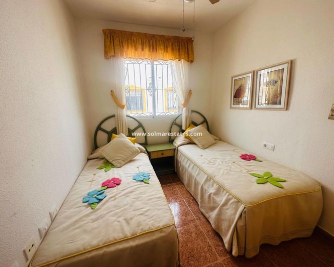 Image No.21-3 Bed Quad for sale