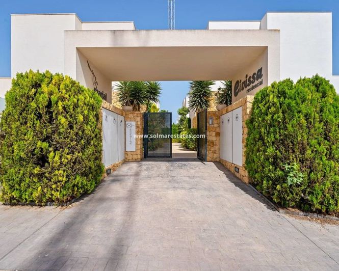 Image No.31-3 Bed Villa for sale