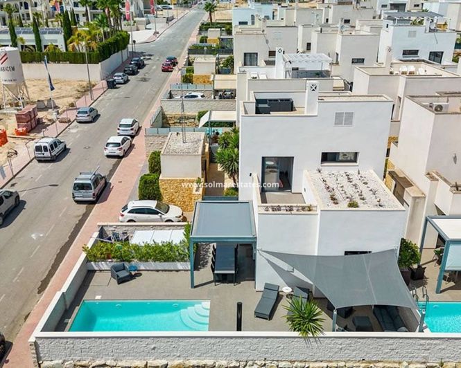 Image No.35-3 Bed Villa for sale