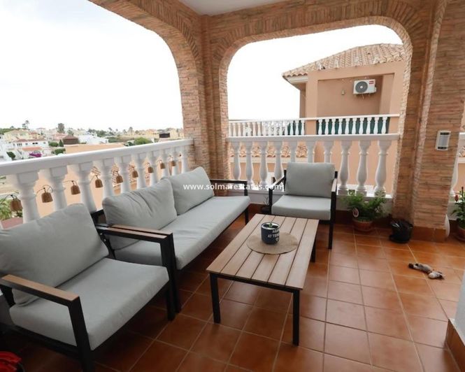 Image No.25-5 Bed Villa for sale