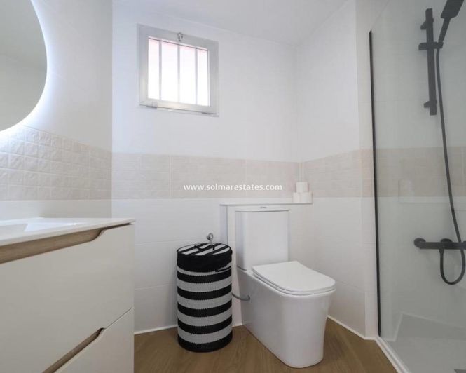 Image No.12-3 Bed Apartment for sale