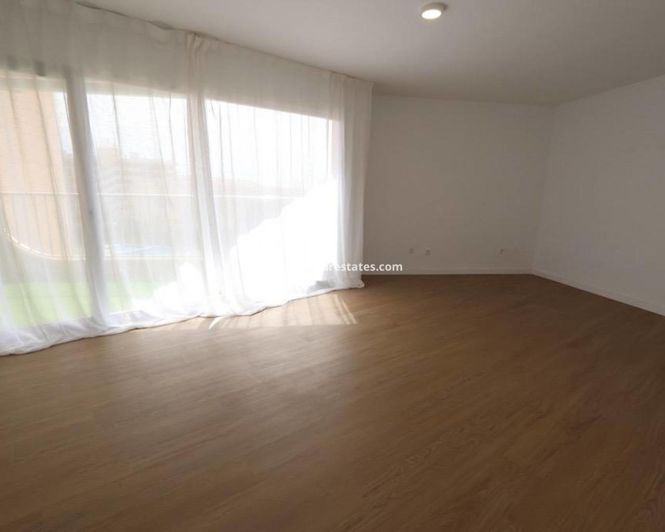Image No.2-3 Bed Apartment for sale