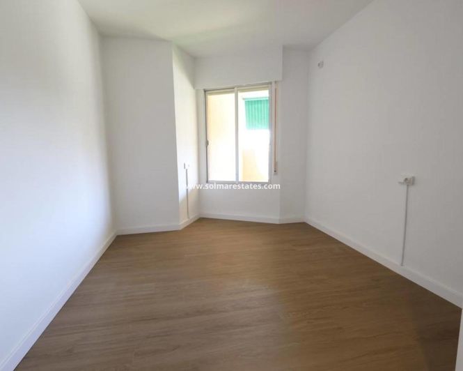 Image No.4-3 Bed Apartment for sale