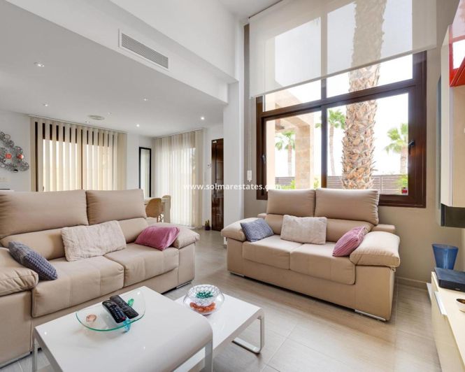 Image No.32-3 Bed Villa for sale