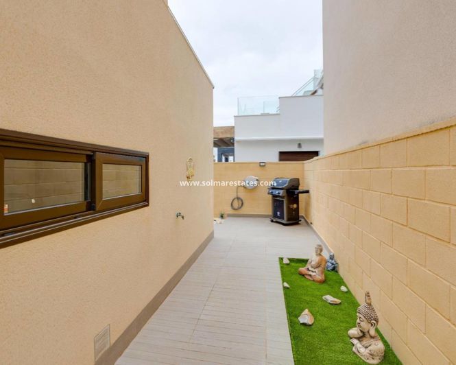 Image No.44-3 Bed Villa for sale