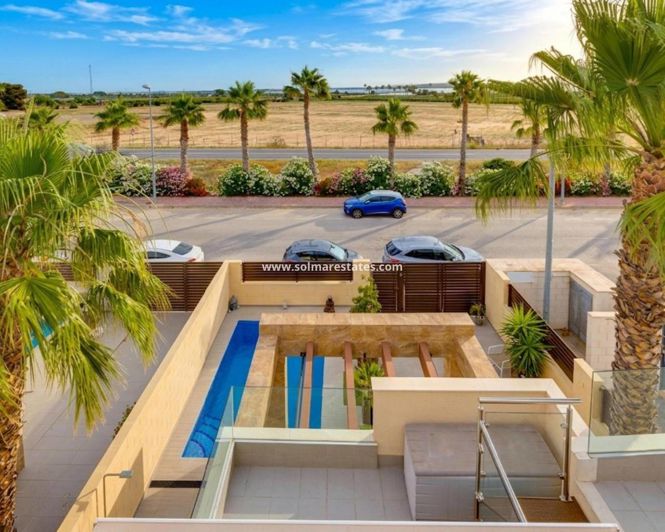 Image No.6-3 Bed Villa for sale