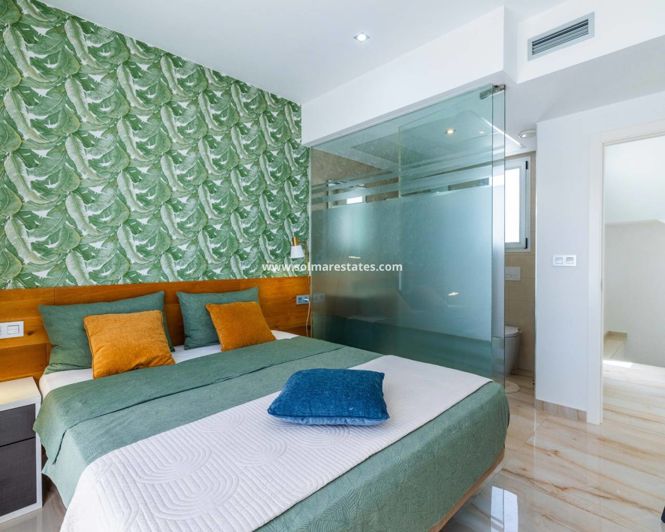Image No.20-3 Bed Villa for sale