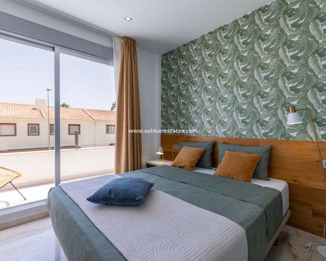 Image No.21-3 Bed Villa for sale
