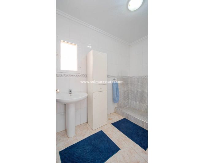 Image No.24-2 Bed Apartment for sale