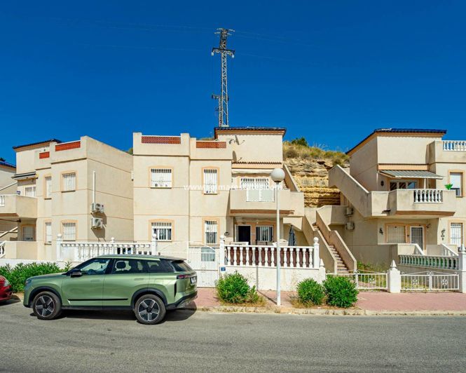 Image No.33-2 Bed Apartment for sale