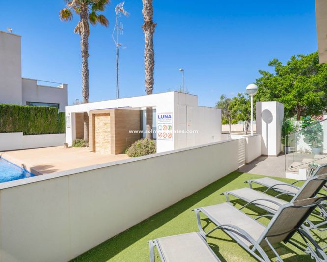 Image No.39-3 Bed Villa for sale