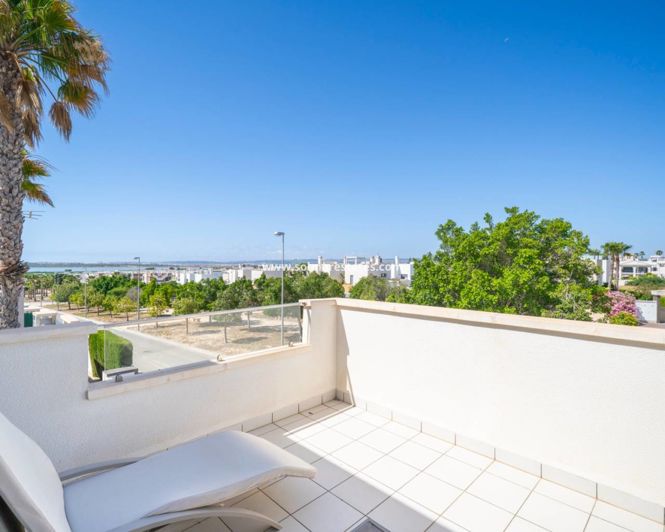 Image No.45-3 Bed Villa for sale