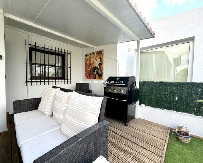 Image No.12-2 Bed Townhouse for sale