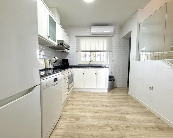 Image No.19-2 Bed Townhouse for sale