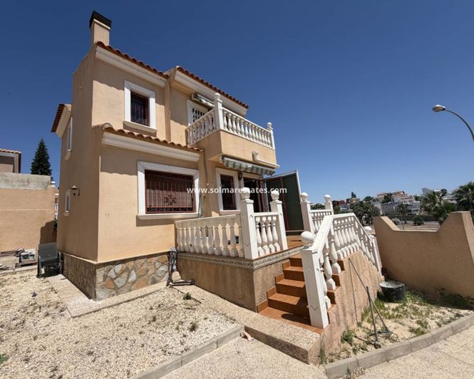 Image No.2-Villa de 3 chambres à vendre à Villamartin