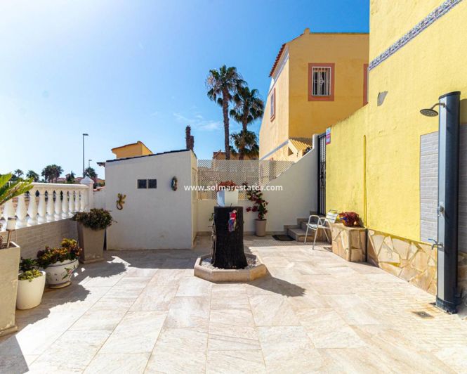 Image No.6-Maison de 2 chambres à vendre à Cabo Roig