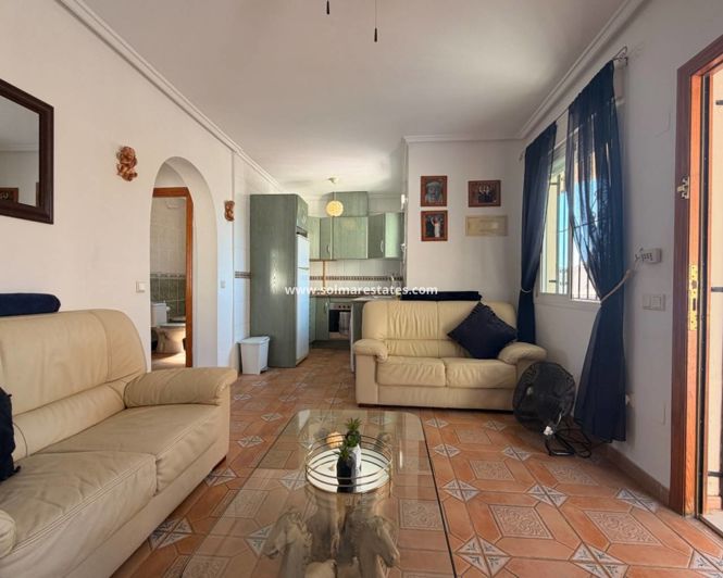Image No.3-Villa de 2 chambres à vendre à Ciudad Quesada
