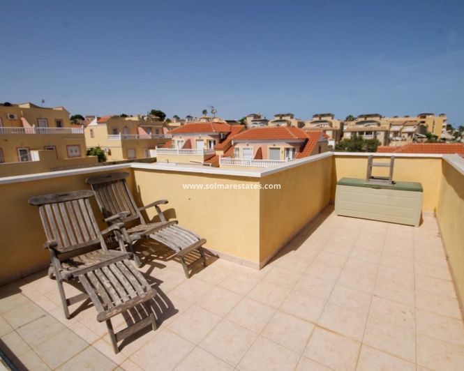 Image No.10-3 Bed Townhouse for sale